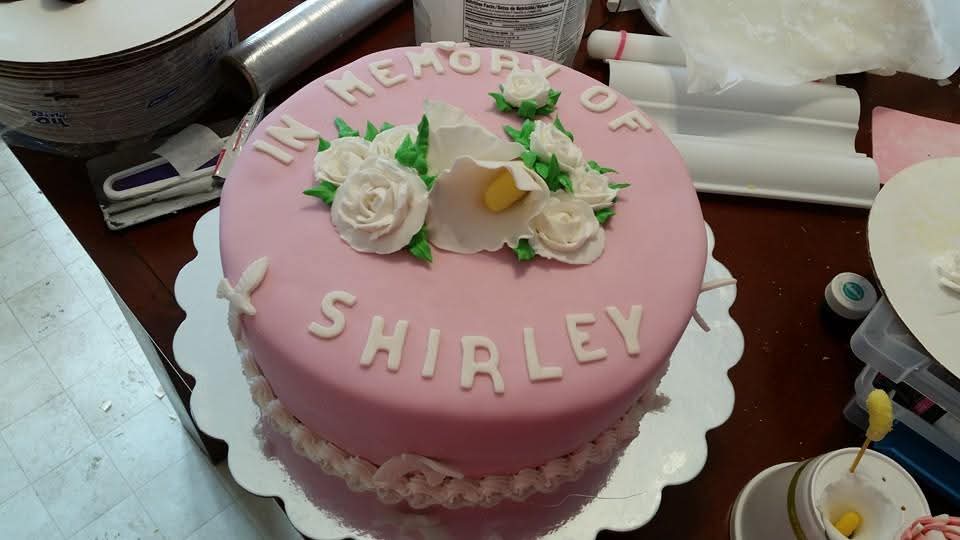 Custom In Memory Of Shirley floral cake